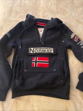 Geographical Norway Navy Pullover Hoodie with Flag Patch